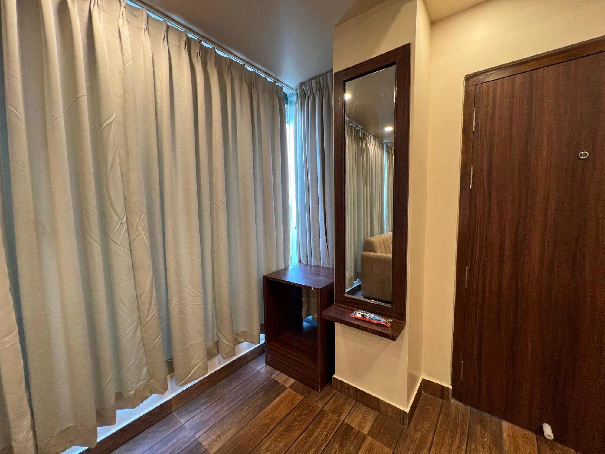 Grand Falcon Electronic City Kammasandra Luaran gambar