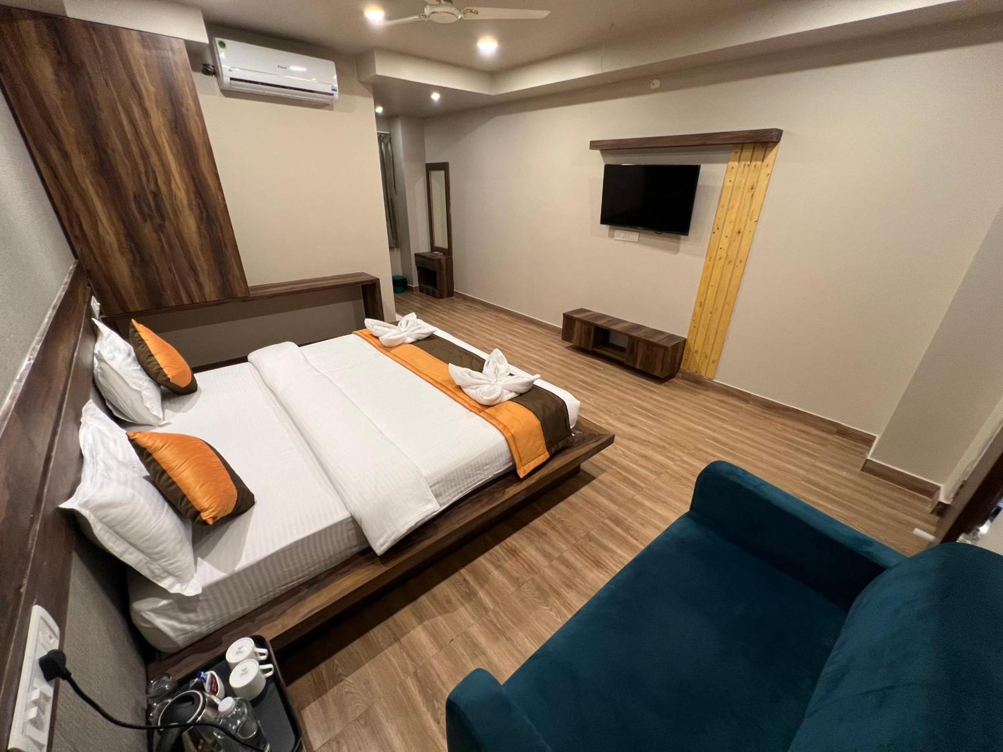 Grand Falcon Electronic City Kammasandra Luaran gambar