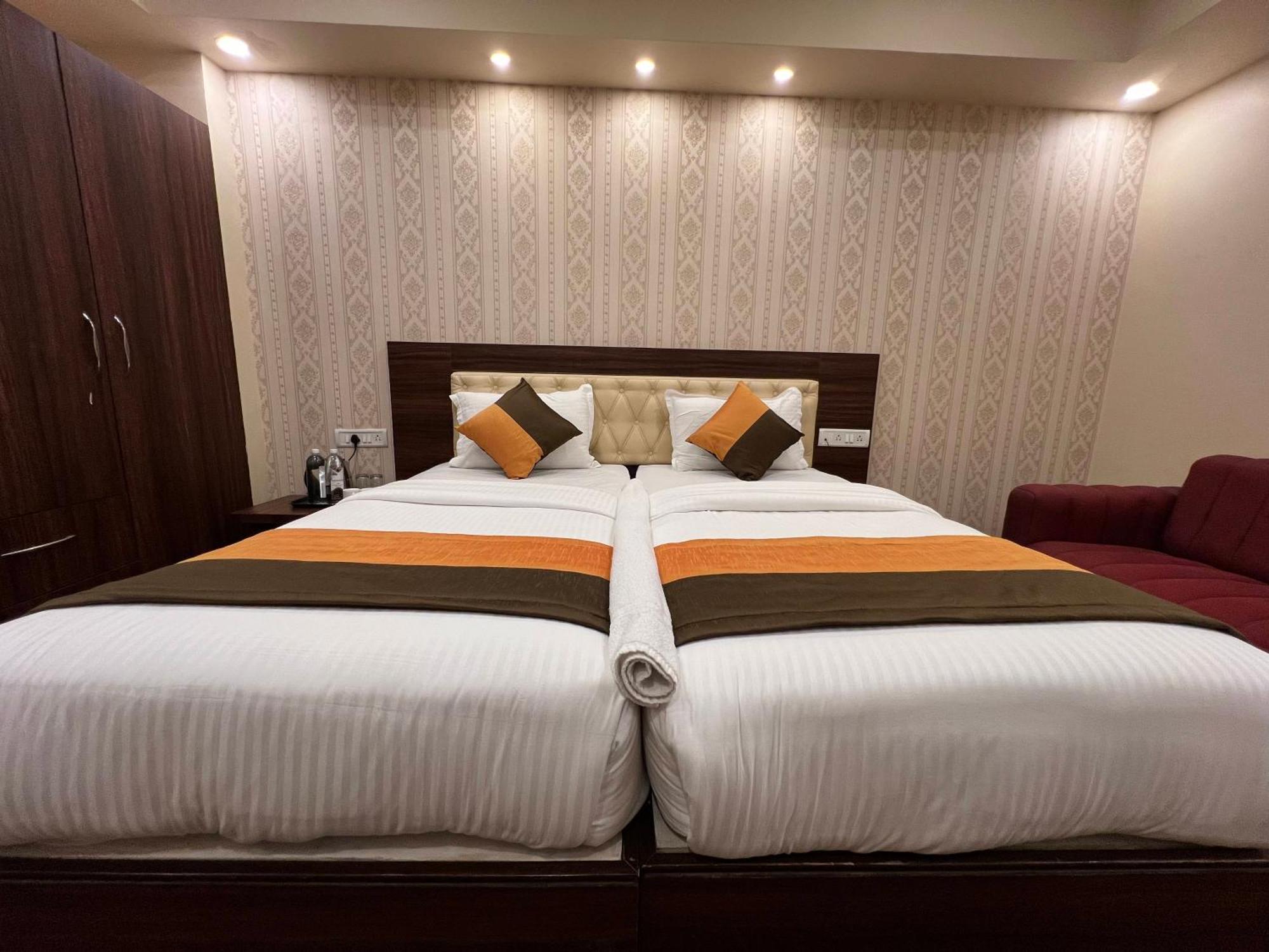 Grand Falcon Electronic City Kammasandra Luaran gambar