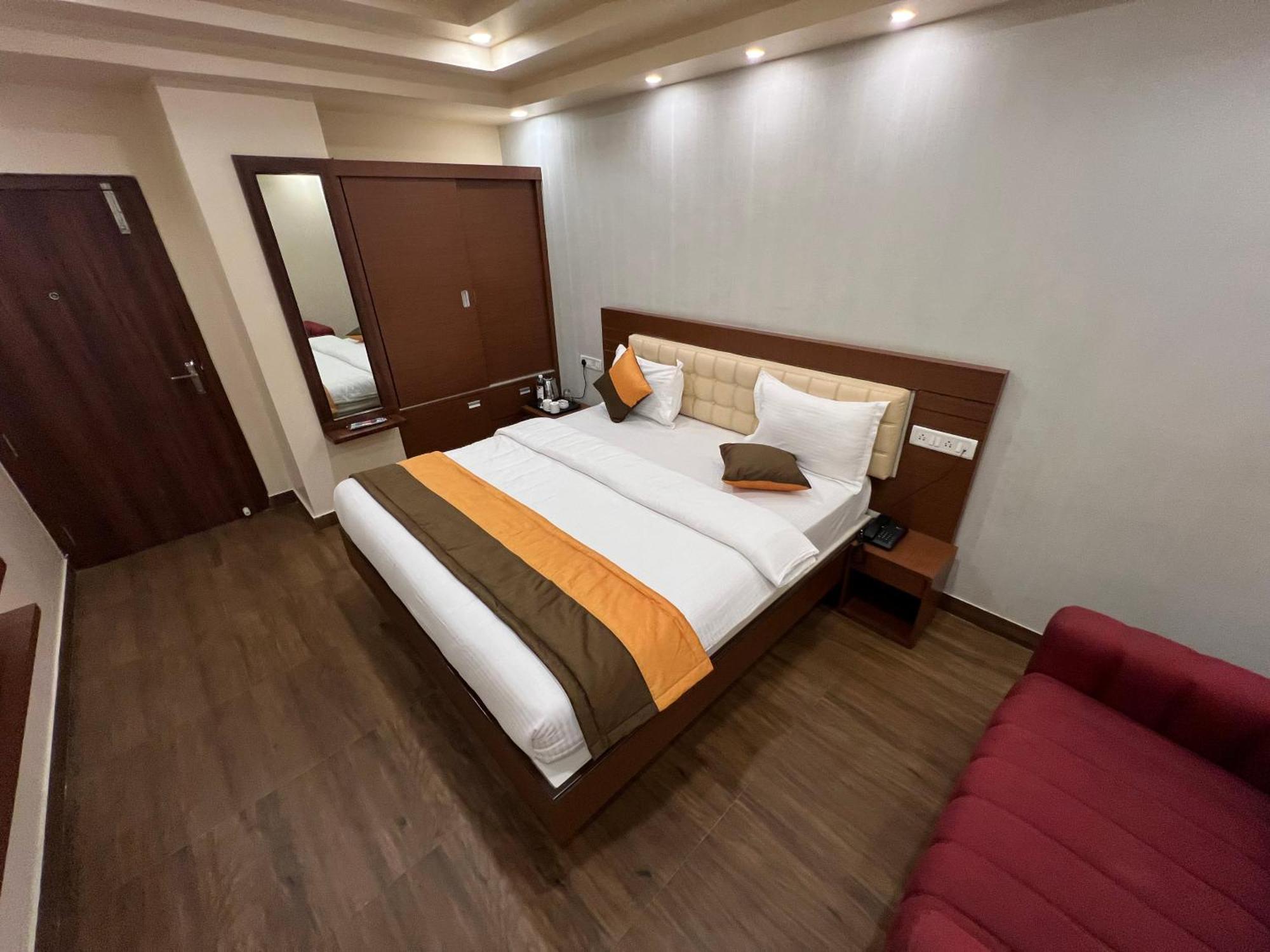 Grand Falcon Electronic City Kammasandra Luaran gambar