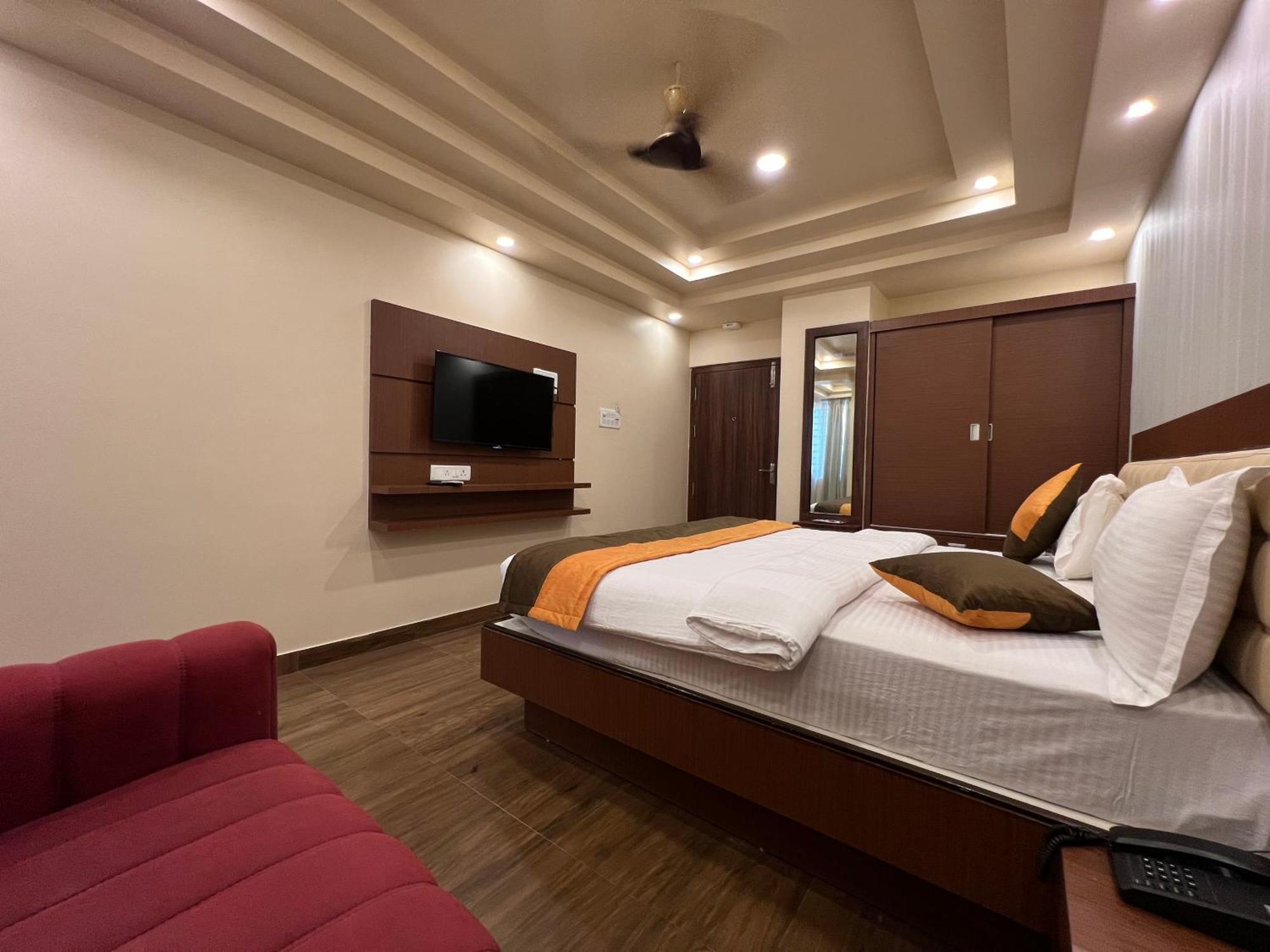 Grand Falcon Electronic City Kammasandra Luaran gambar