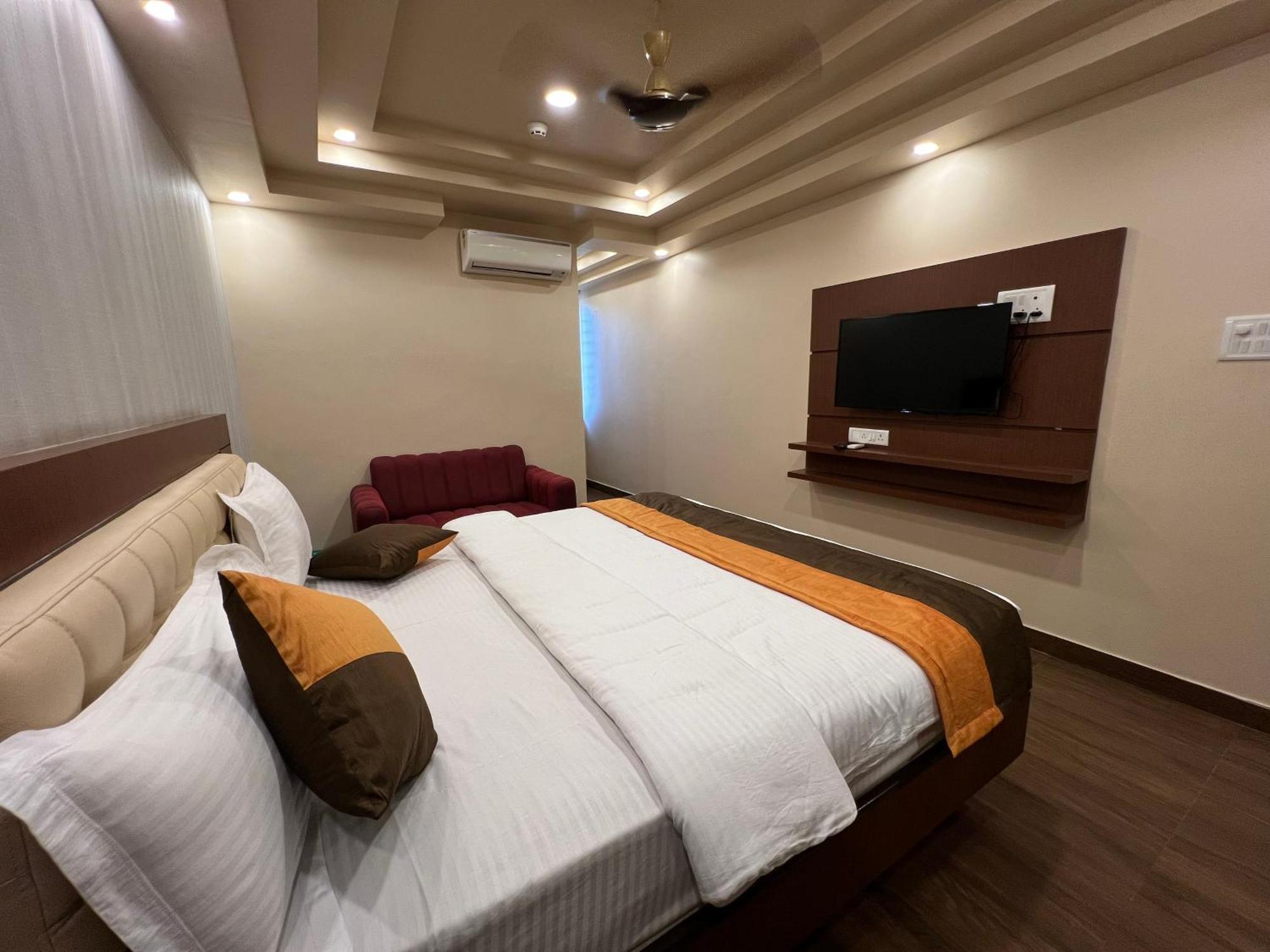 Grand Falcon Electronic City Kammasandra Luaran gambar